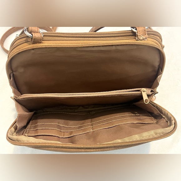 MultiSac Zippy Triple Light Brown Purse Tan Vegan Leather Crossbody Bag - Picture 11 of 16